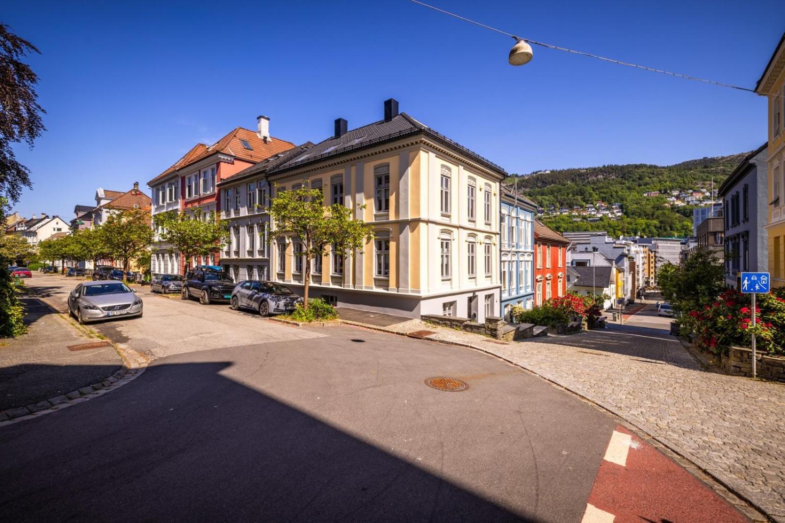 Brand New Apartment For Up To Six People Bergen Bagian luar foto