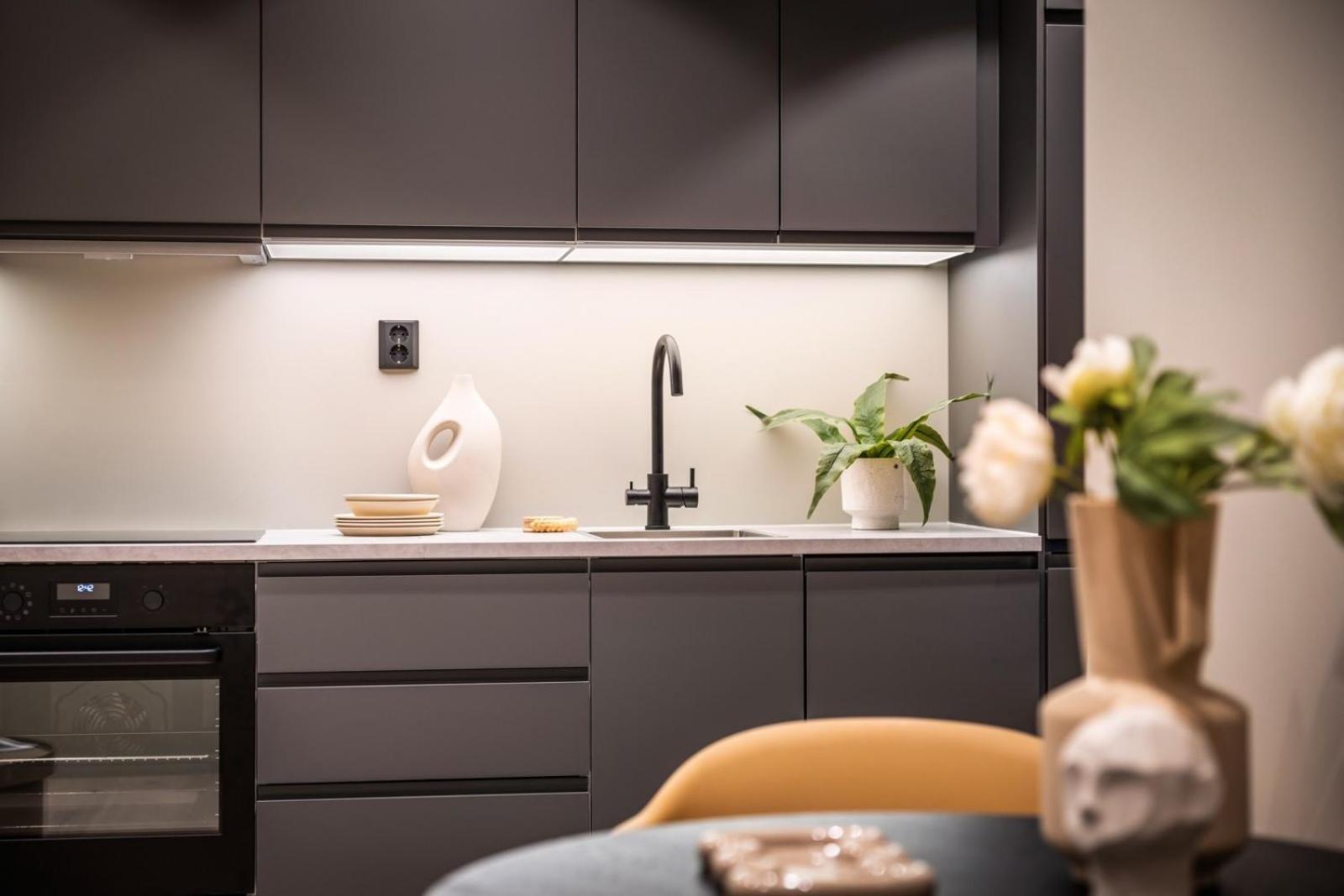 Brand New Apartment For Up To Six People Bergen Bagian luar foto